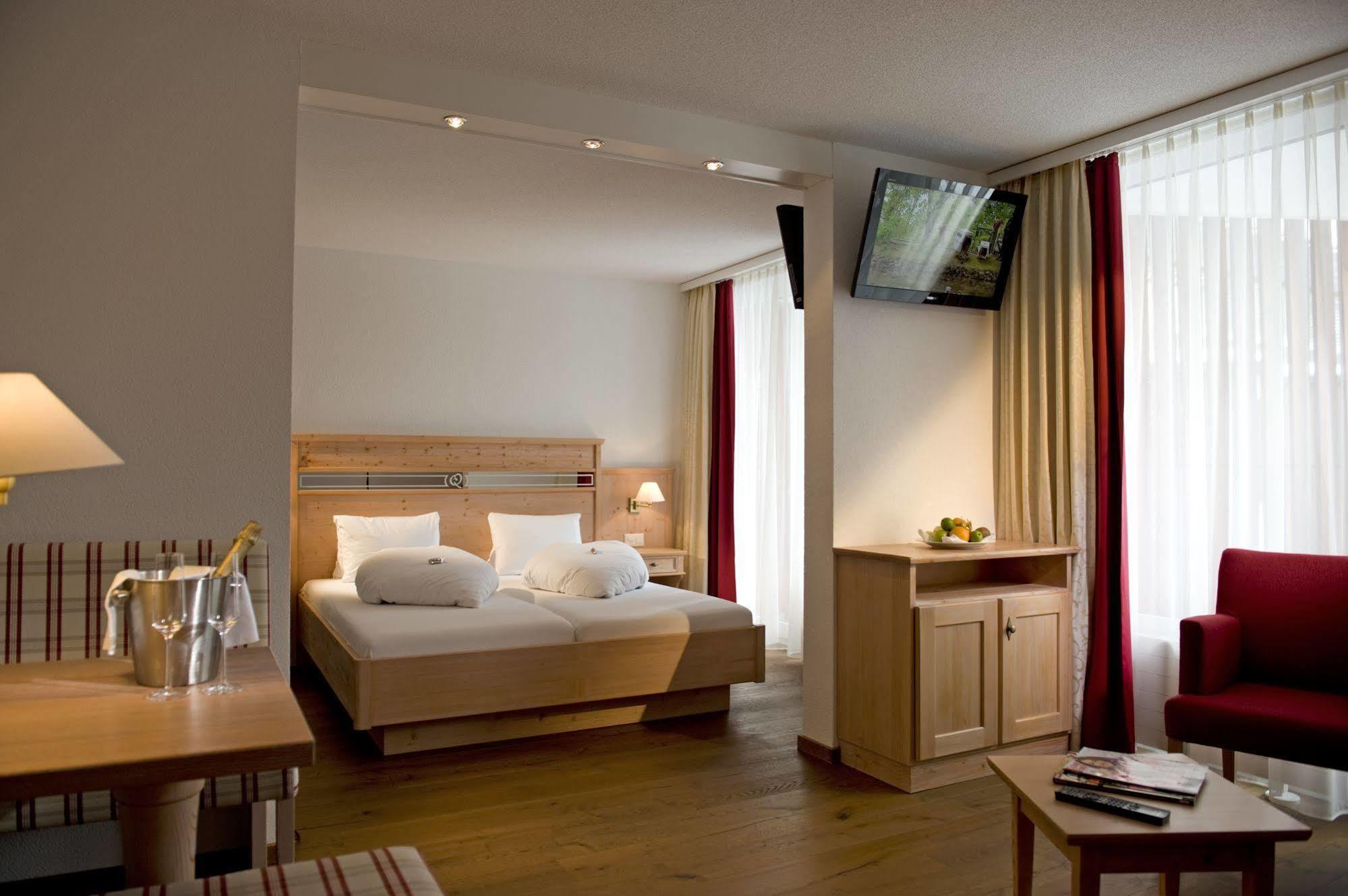 Quellenhof Hotel 3*
